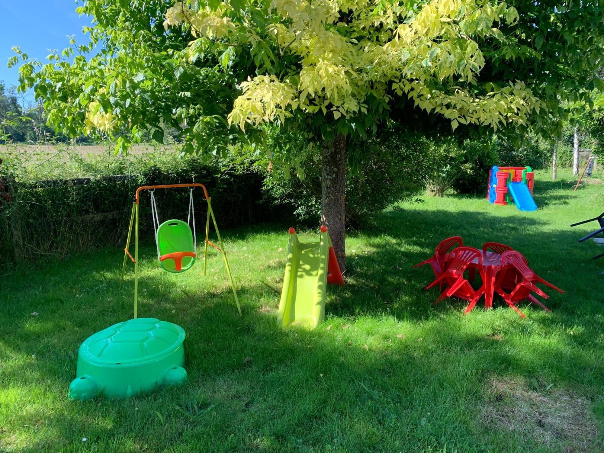 Gite 3 Etoiles Les Gourlines Avec Balneo, Veranda, Piscine Et Garage Avermes Buitenkant foto
