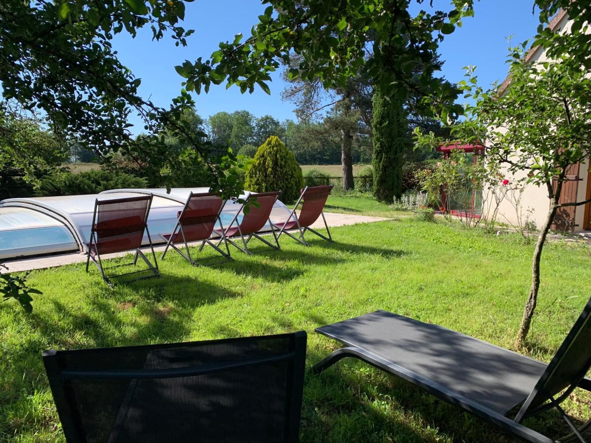 Gite 3 Etoiles Les Gourlines Avec Balneo, Veranda, Piscine Et Garage Avermes Buitenkant foto